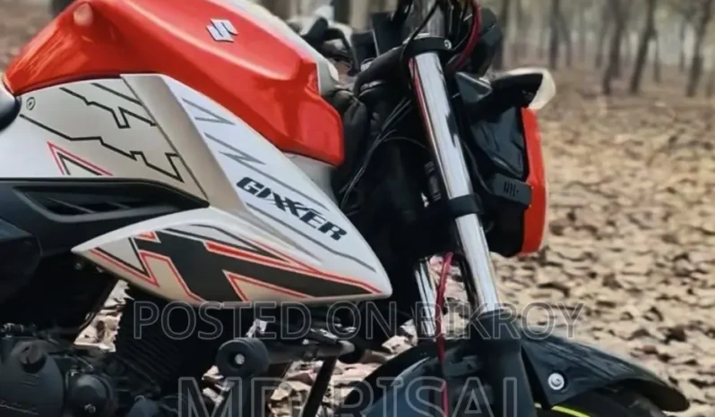 Used Suzuki Gixxer 150 full
