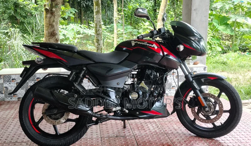 
								Used Bajaj Pulsar 150 150 full									