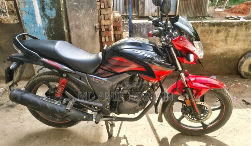 
								Used Hero Hunk 150 full									