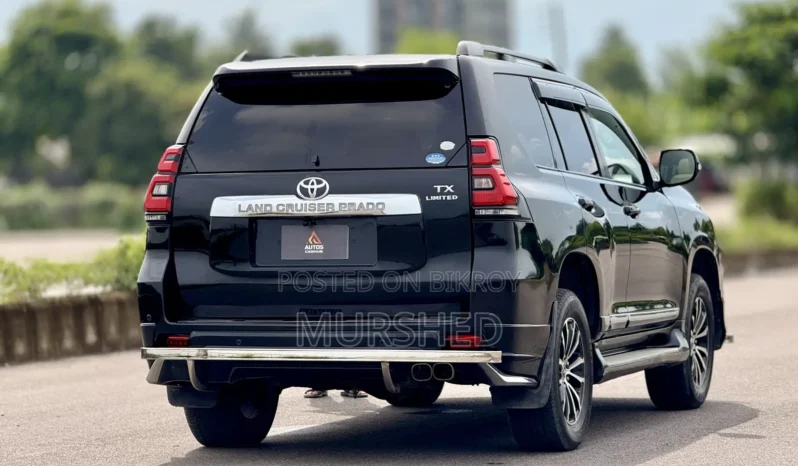 Used 2012 Toyota Land Cruiser Prado full