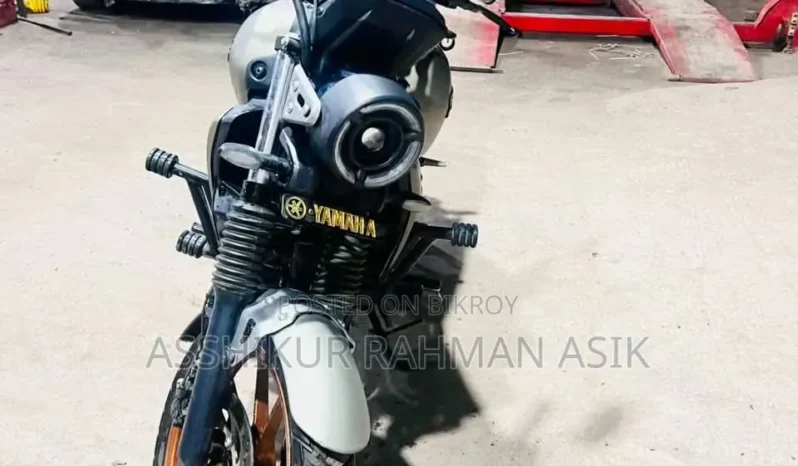 
								Used Yamaha FZ-X 150 full									