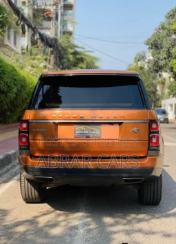 Used 2019 Land Rover Vogue full