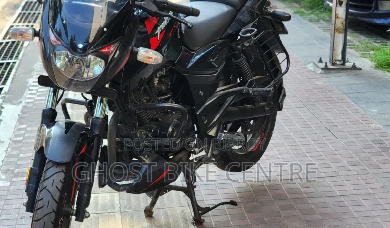 
								Used Bajaj Pulsar 150 full									