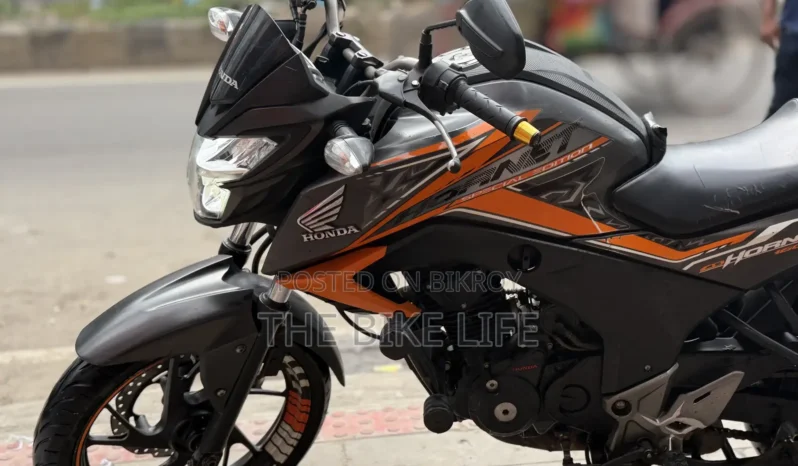 
								Used Honda Hornet 160 full									