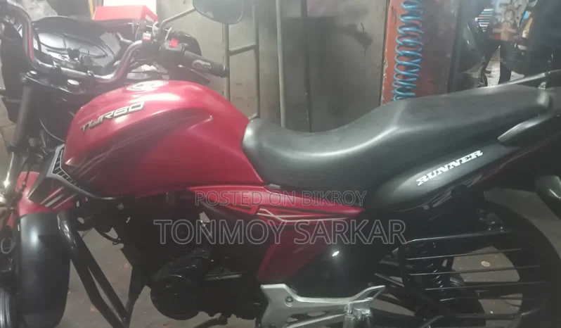 
								Used Runner Turbo 125 full									