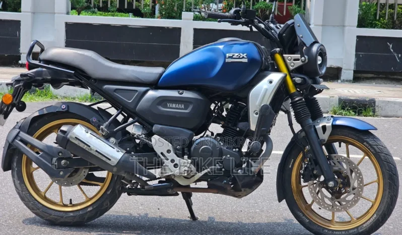 
								Used Yamaha FZ-X 150 full									