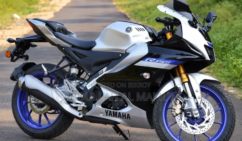 Used Yamaha R15M 155 full