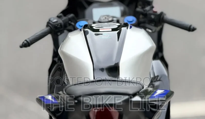 Used Yamaha R15M 150 full