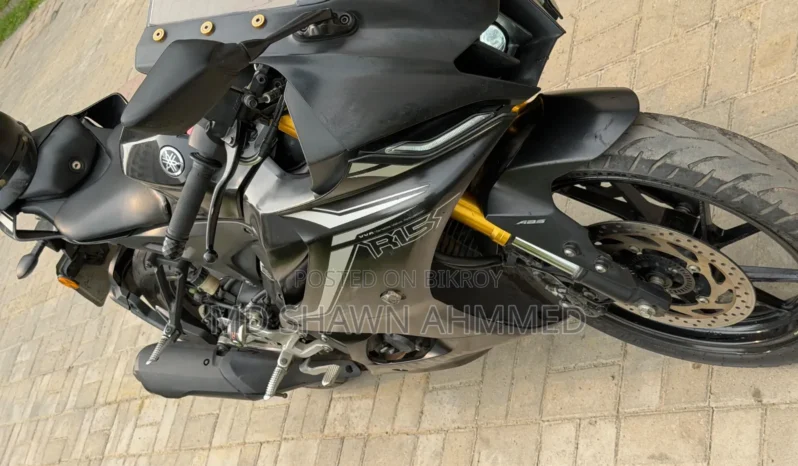 
								Used Yamaha R15 155 full									