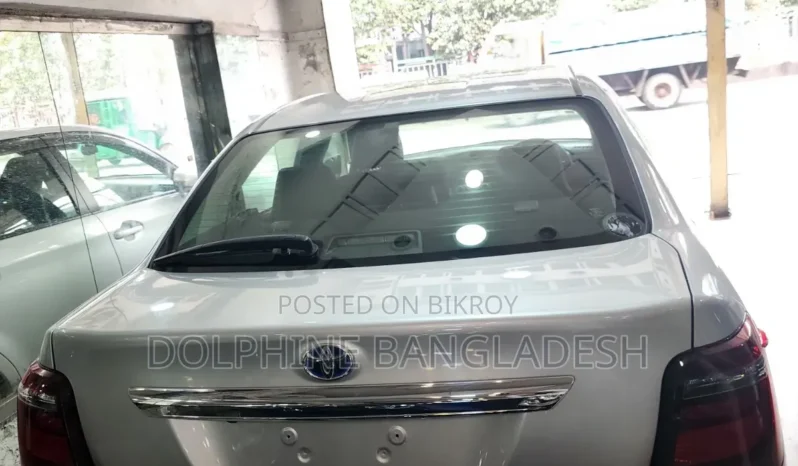 
								Used 2023 Toyota Axio full									