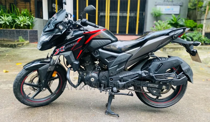
								Used Honda X-Blade 160 full									