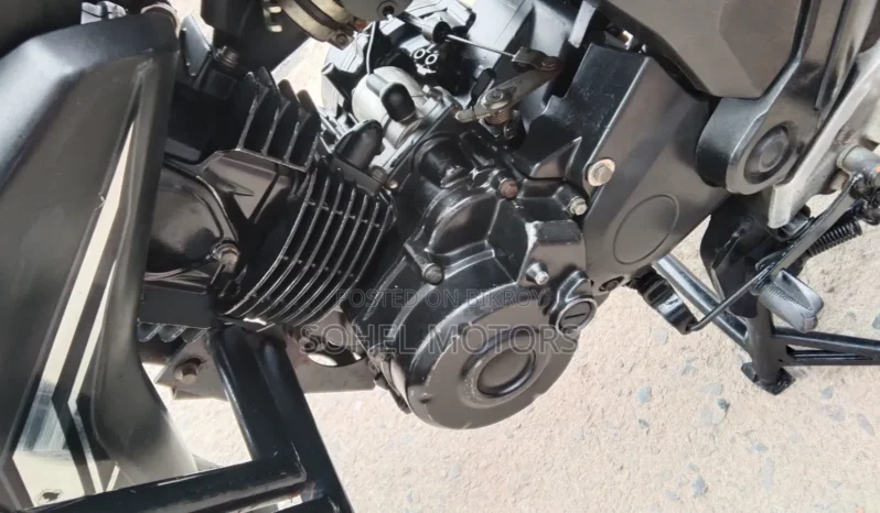 
								Used Yamaha FZ 150 full									