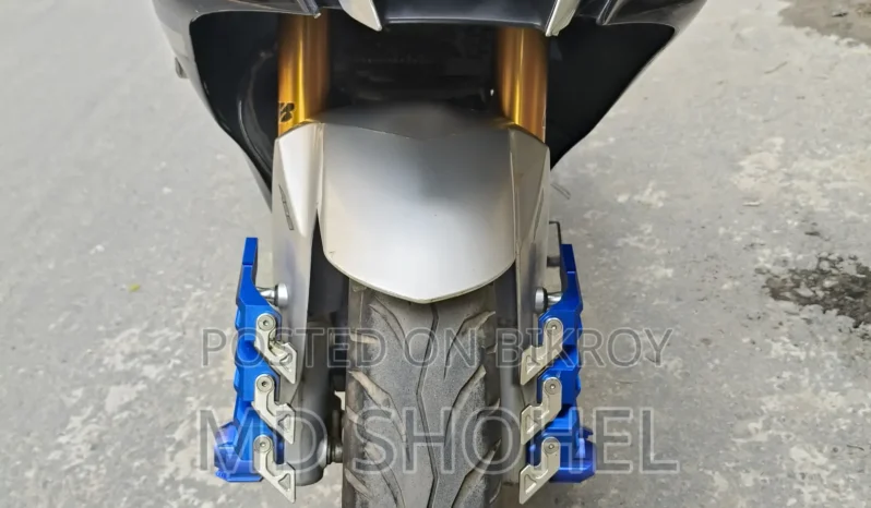 Used Yamaha R15M 155 full