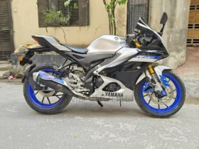 Used Yamaha R15M 155