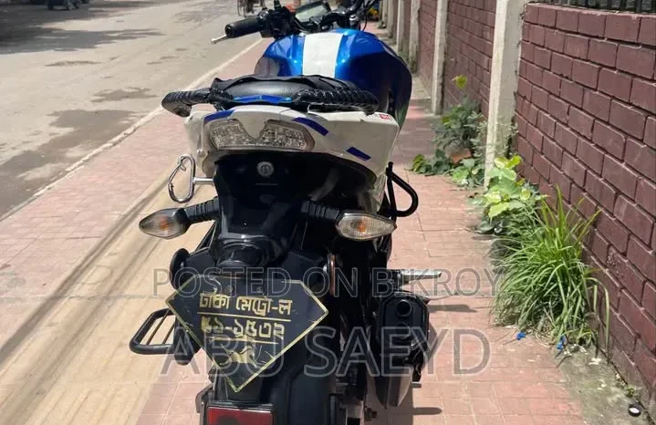 
								Used TVS New TVS Apache RTR 160 4V 160 full									