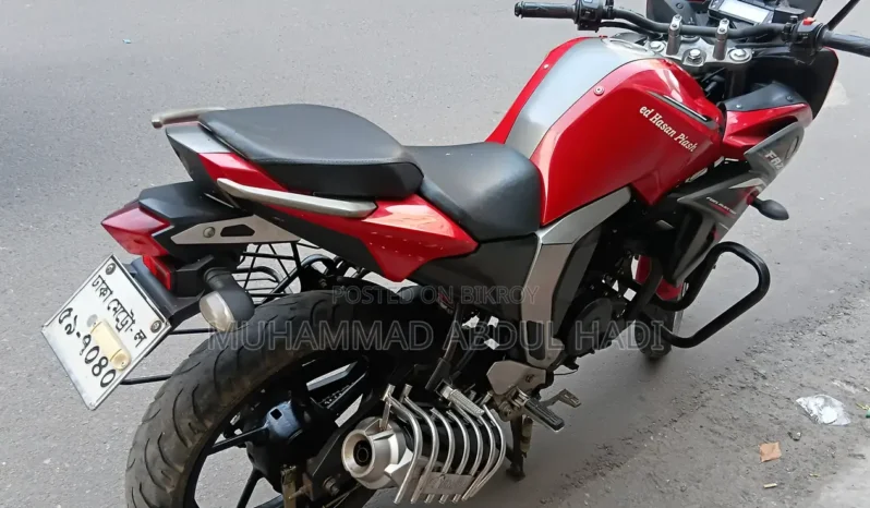 
								Used Yamaha Fazer V2 150 full									